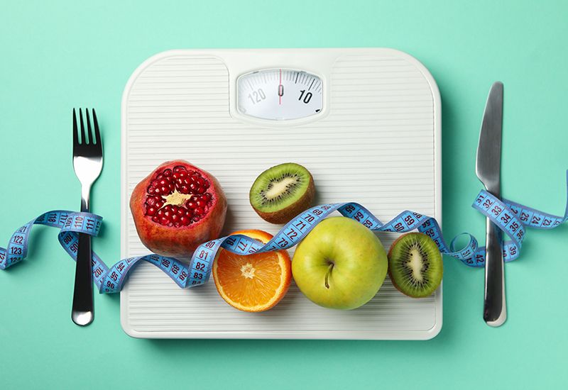 VÆR GREI MED DEG SELV: Mange tror de er overvektige uten at de er det. Snakk med helsesykepleier om du er usikker. Foto: Colourbox