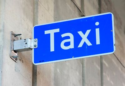 Taxi-skilt (colourbox.com)