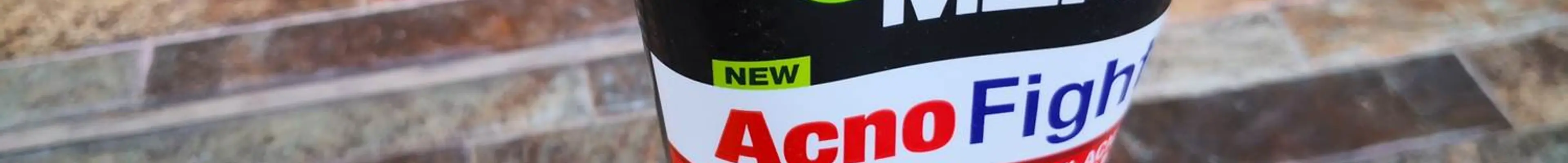 タイの洗顔フォーム(ニキビ対策)を買うならGARNIER AcnoFight