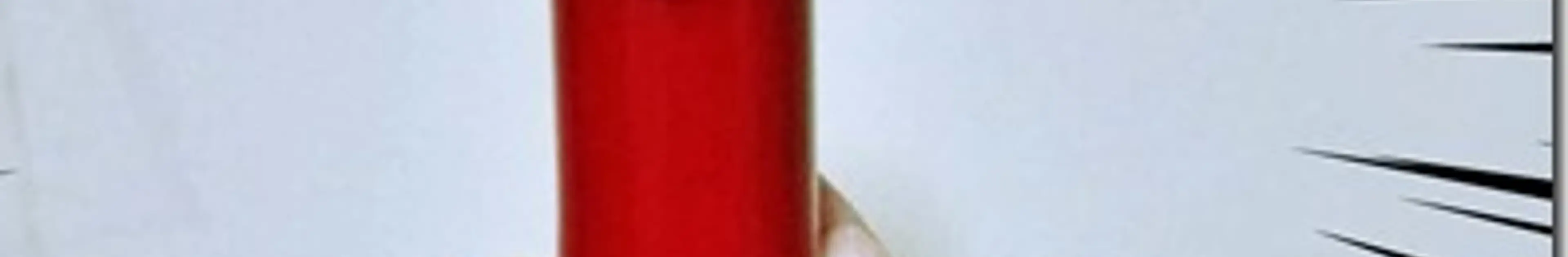 パナソニックの「エチケットカッター」ER-GN10で鼻毛をカットして自信を持つ