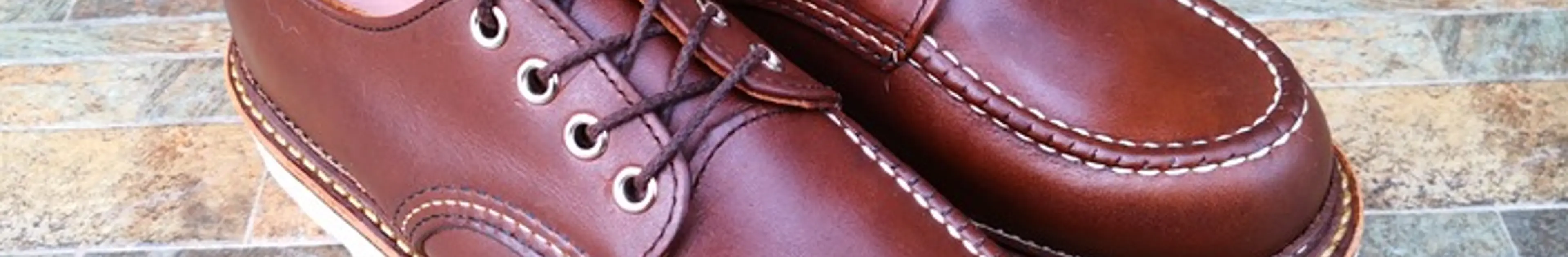 オンでもオフでも使えるレッドウィングオックスフォード8109