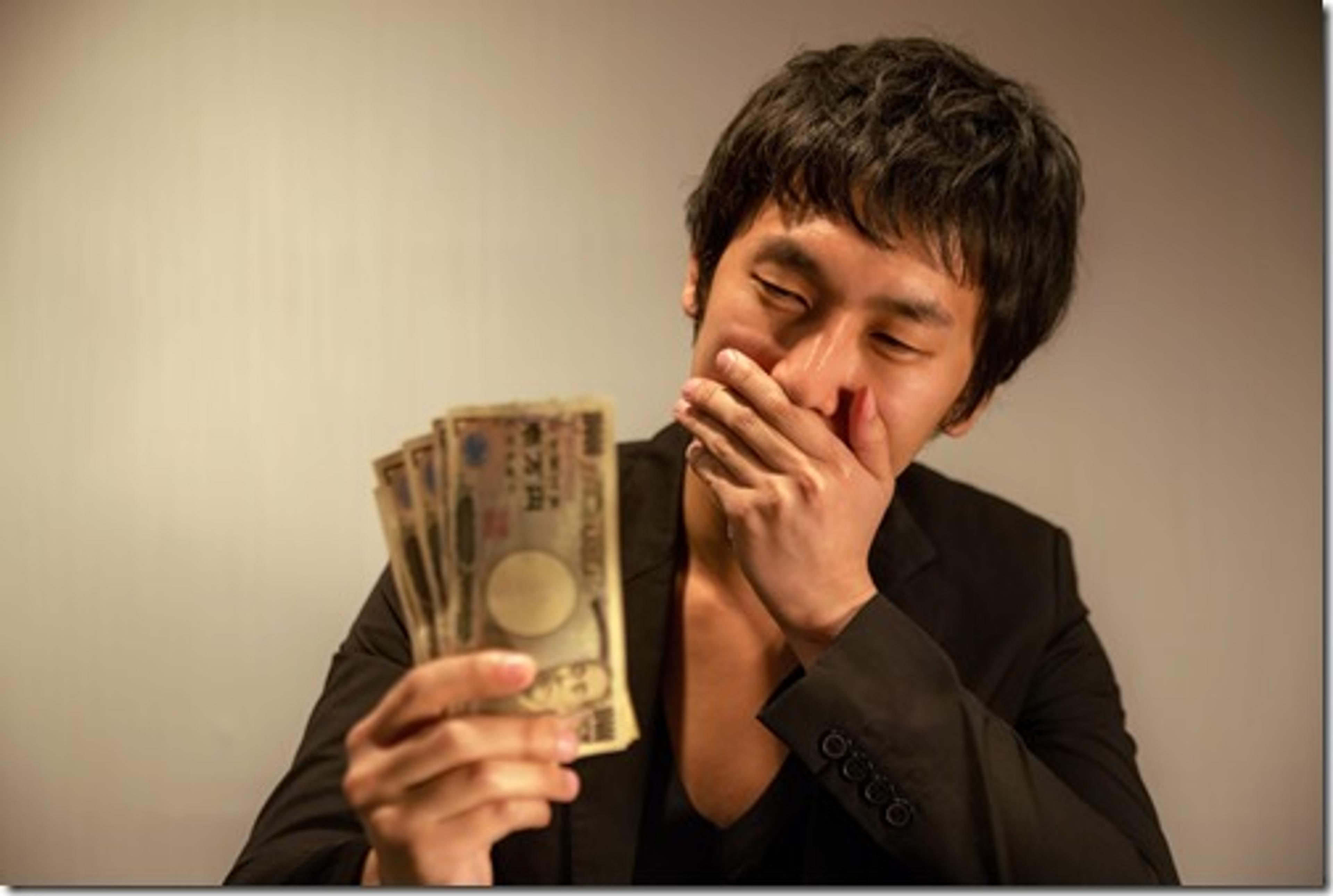 NKJ56_mankenmottekuchiwokakusu_TP_V