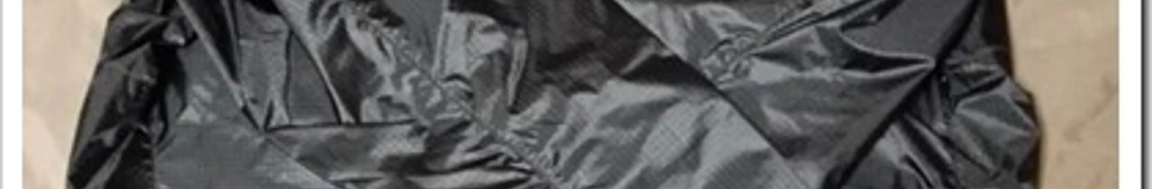 ポケッタブルウィンドブレーカー(無印良品)を旅行用に買った俺