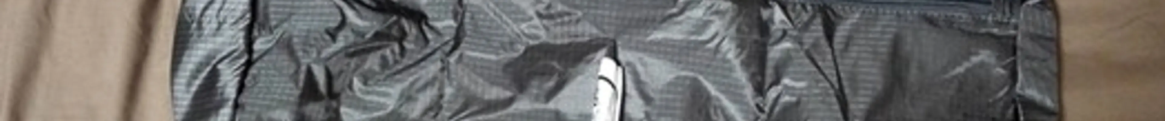 軽くて丈夫!!おすすめ"たためるショルダー”バッグ(無印良品)