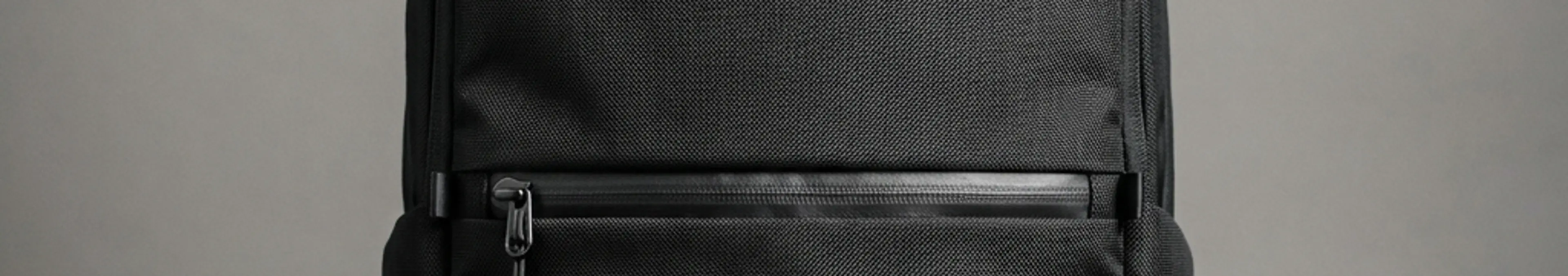 Aer City Pack Pro 2 with horizontal front zipper