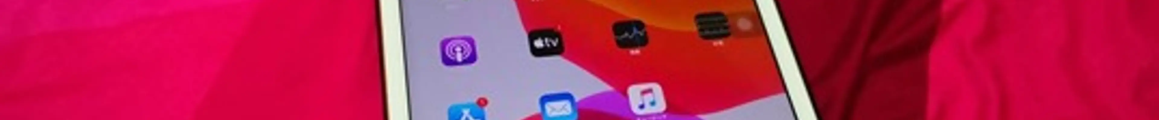 iPad(2019:第7世代)32GB感想!用途や一緒に買ったケースや・画面フィルムも紹介