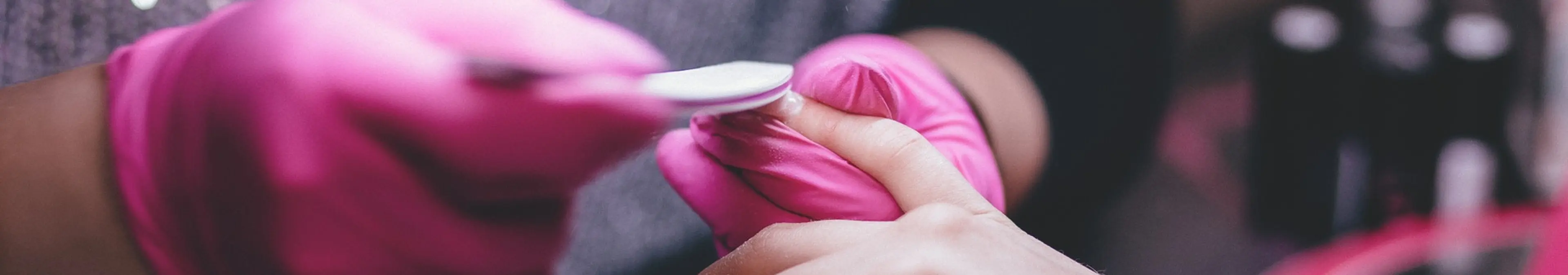 爪切りは家でやれ!会社・職場・公共の場・人前はうるさい迷惑