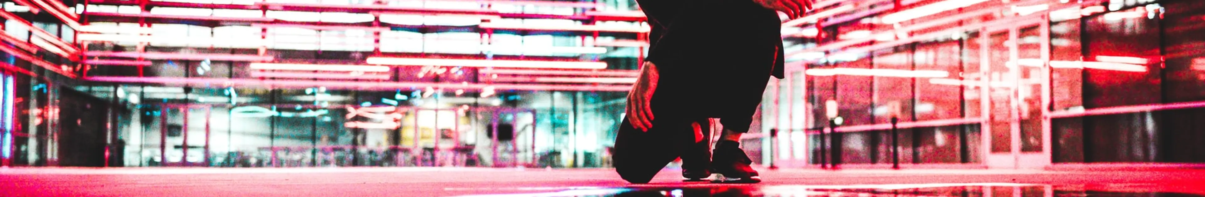 テクノロジーの進化は加速度的に便利と不便を生む