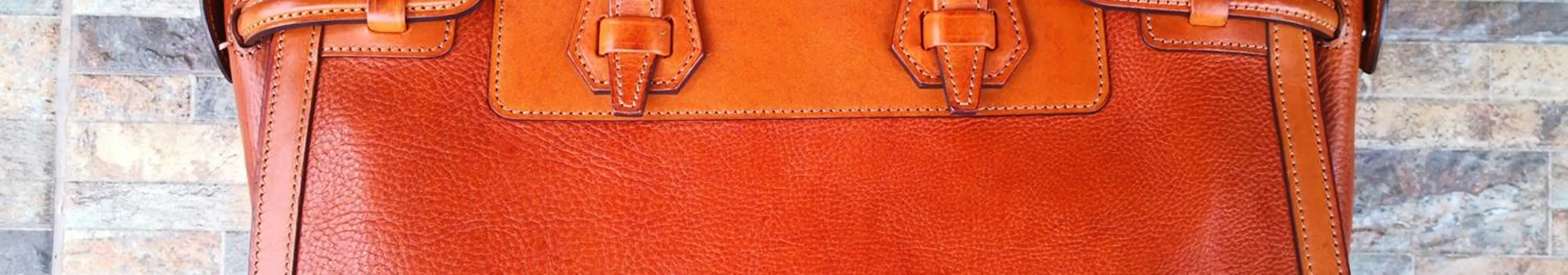 万双シモーネBOX天ファスナーは2つのエイジングが楽しめる