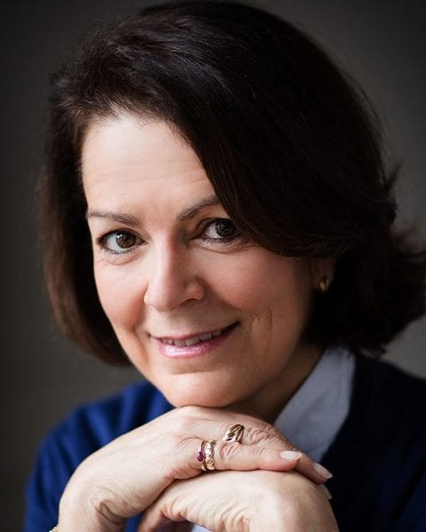 Victoria Robey CBE HonRCM