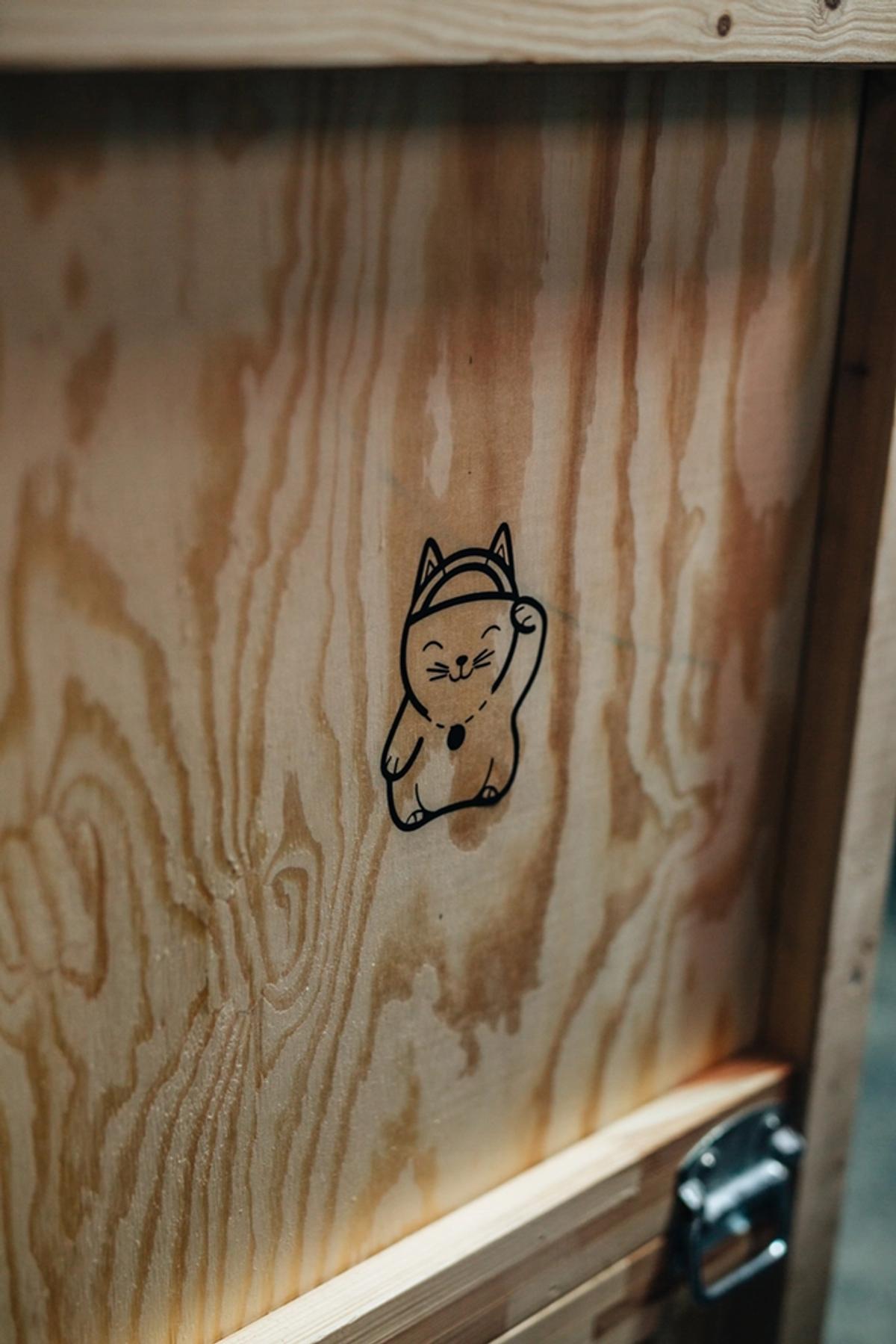 Lucky Cat Standert 10 Year Anniversary