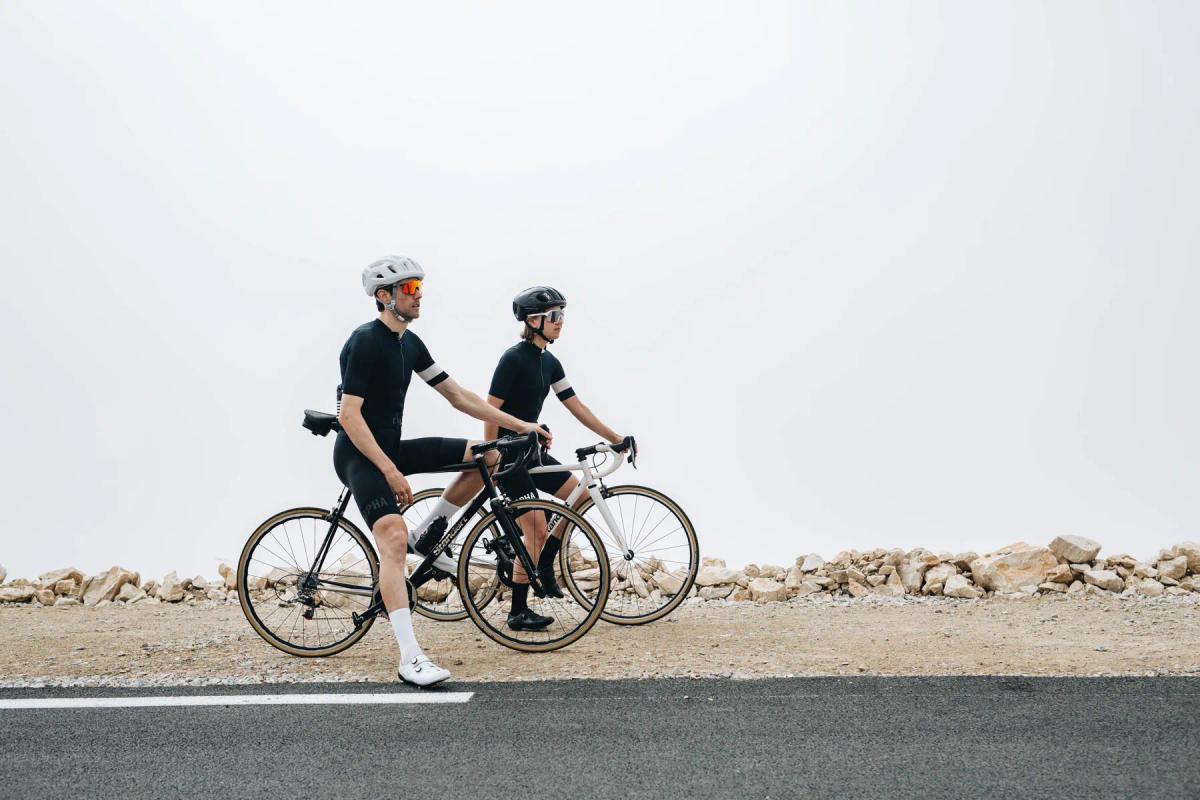 Climbing Mont Ventoux with Triebwerk CR Steel Road Bike