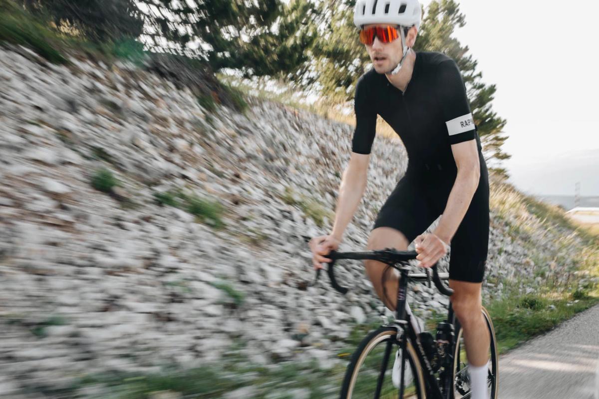 Climbing Mont Ventoux with a Steel Bike