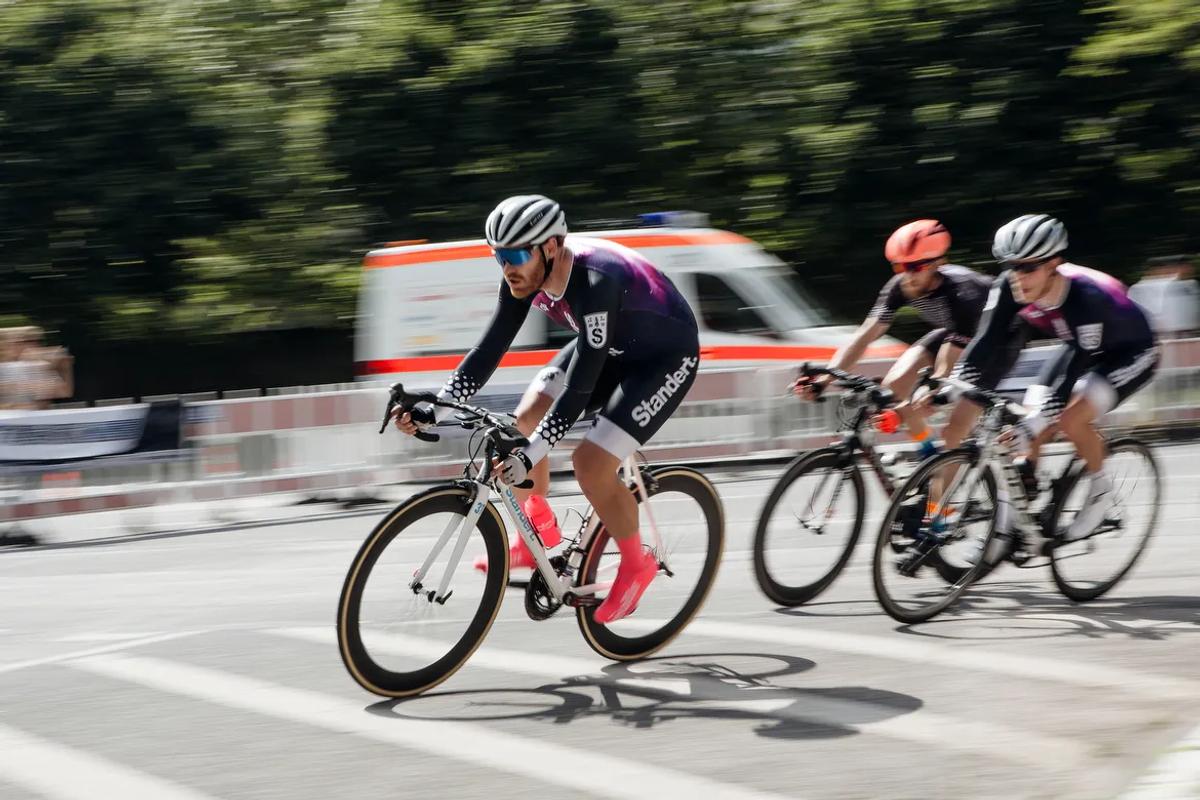 Team Standert and Crit Racing in Hamburg