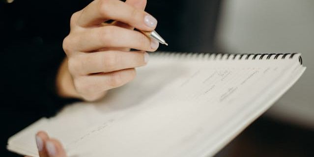 Personal Statement for CV With Examples (Updated)