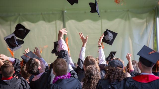 Multilingual Education: Benefits of Learning Multiple Languages - Broaden Horizons!