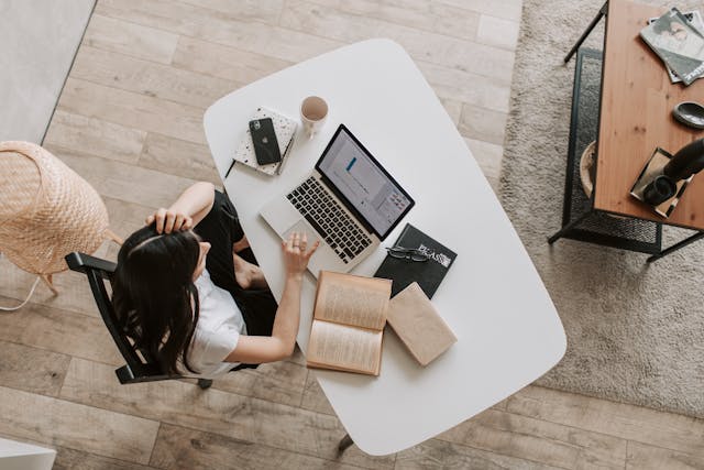 Job Search Strategies: How to Find the Best Opportunities