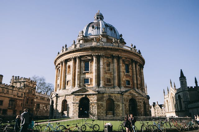Oxford CV Template: A Comprehensive Guide with Samples and Formats