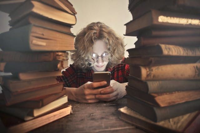 Scholarship Mastery: Maximize Your Chances with These Step-by-Step Tips