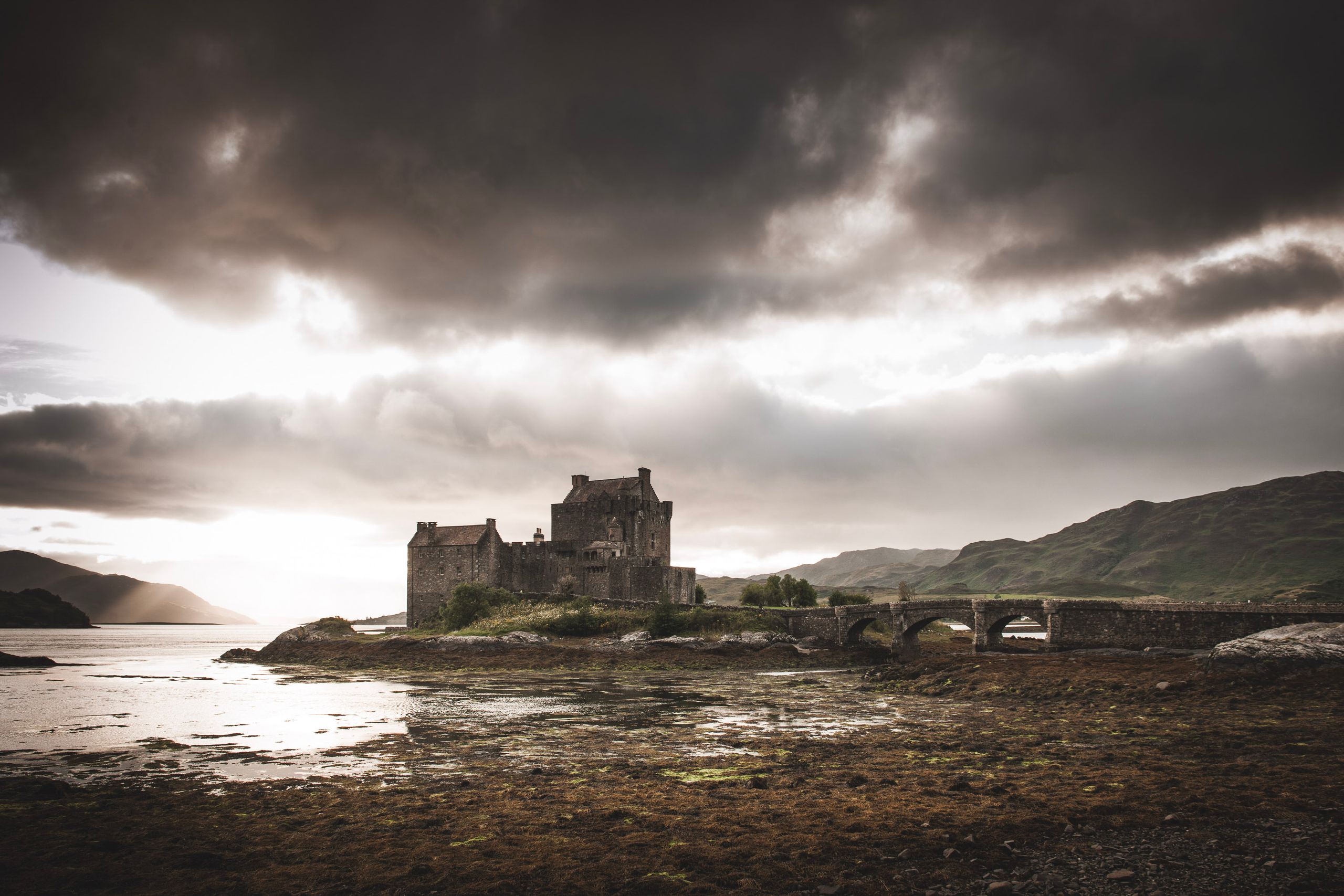 Visit Scotland, Tomb of the Eagles