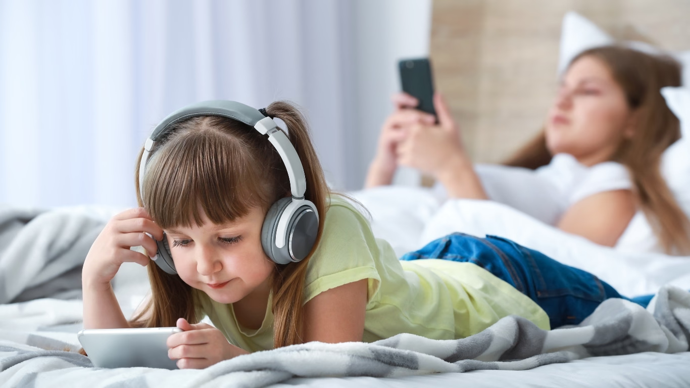Harmful effects of phone on kids in modern age of technology