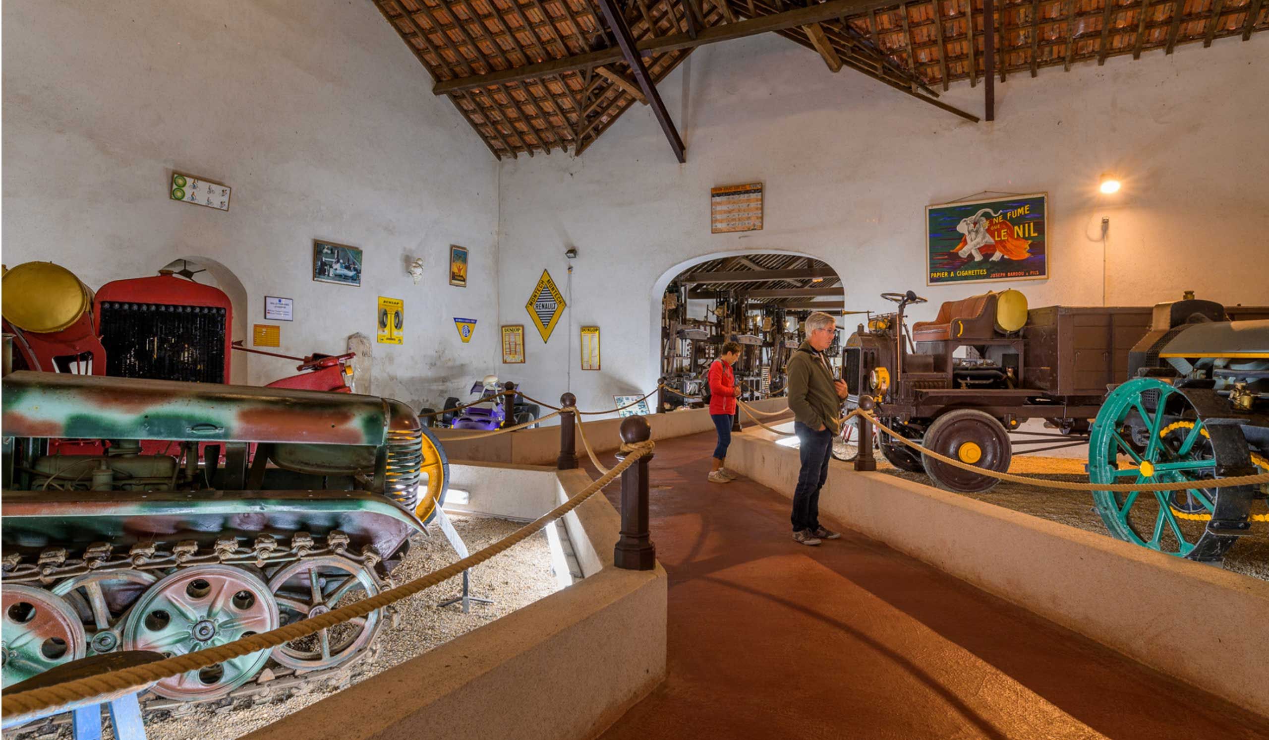 Intérieur de la Cité rétromécanique Maurice Dufresne