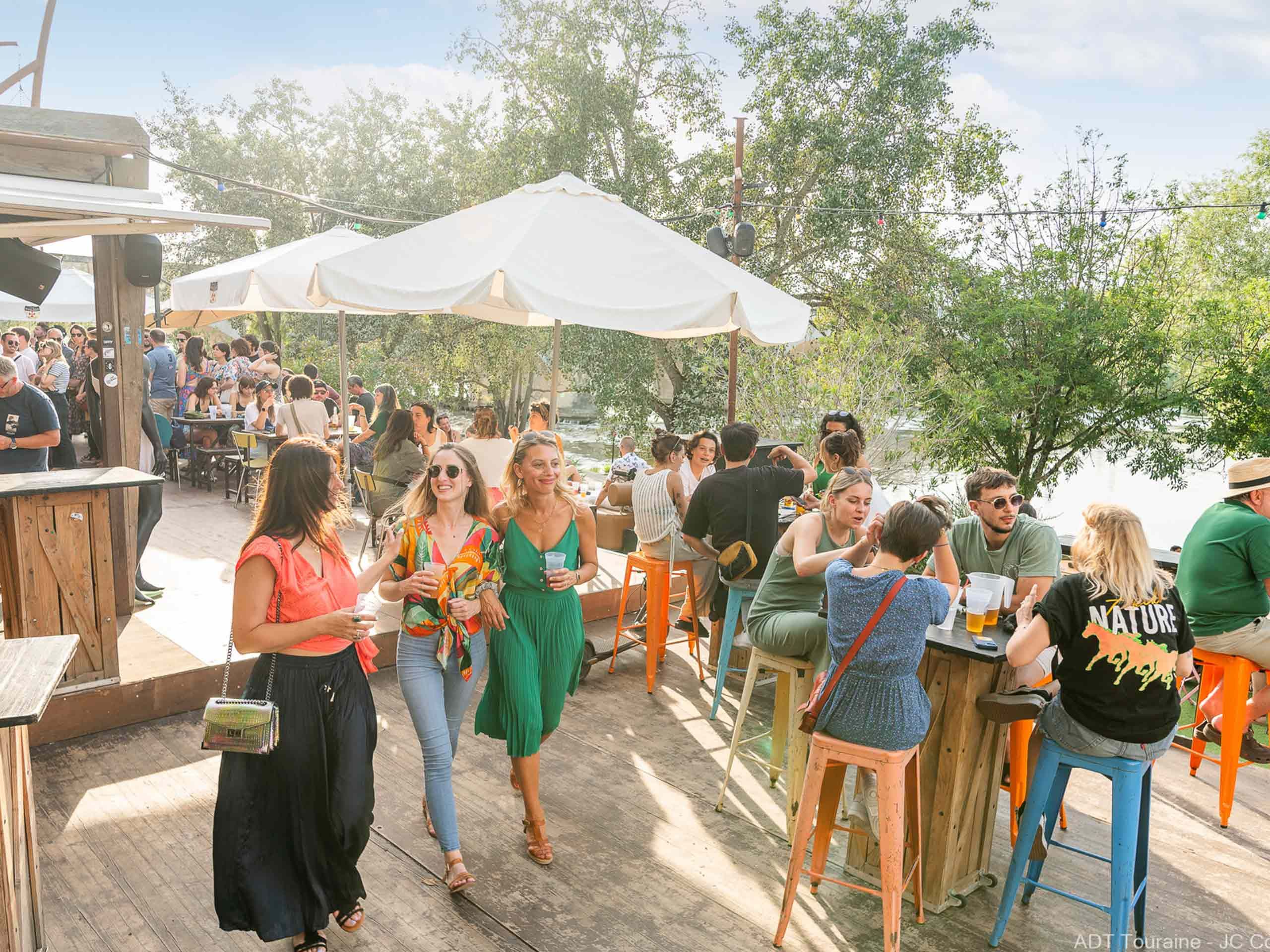 Guinguette « Chez Dupont »