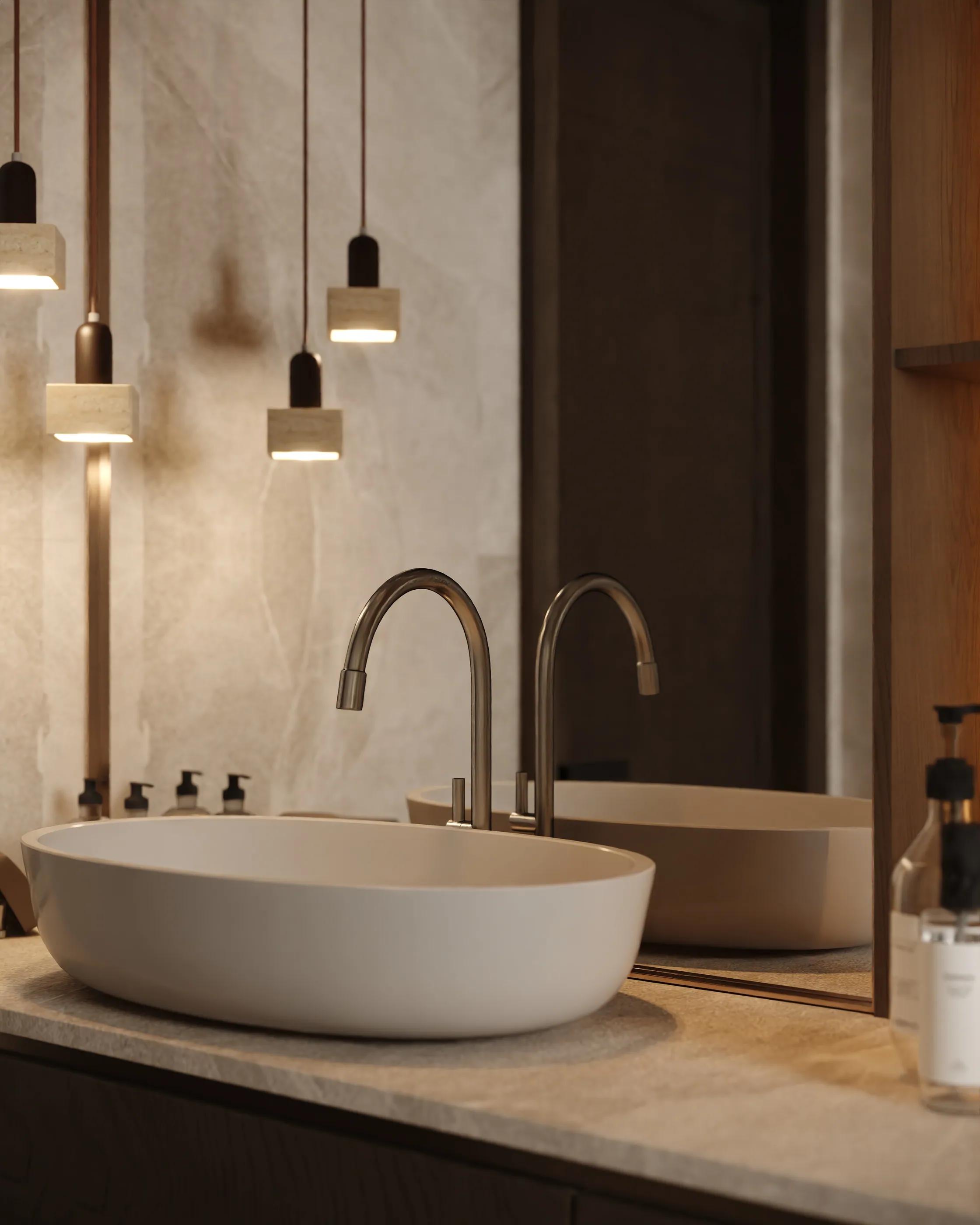 Main Bathroom — image 7