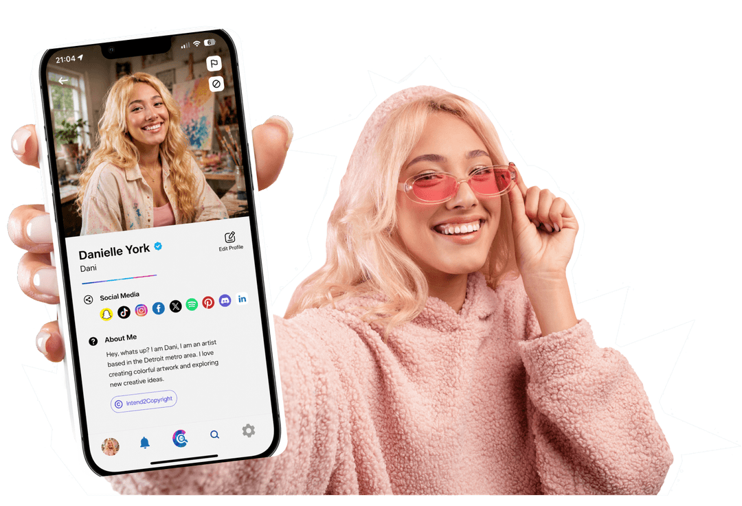 Cadooga girl holding phone