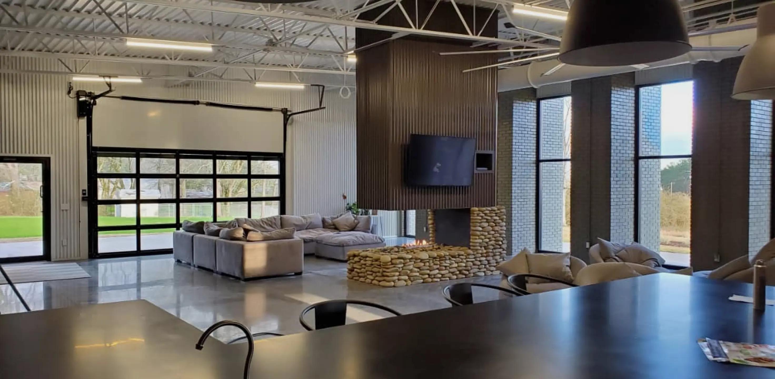 Hybrid Container Farmhouse