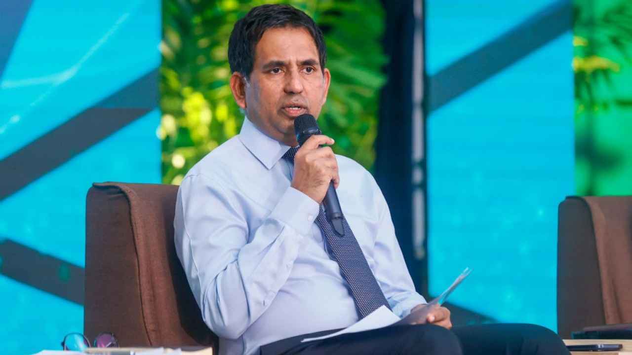 Photo published by PSM News with its report on Economic Development and Trade Minister Mohamed Saeed