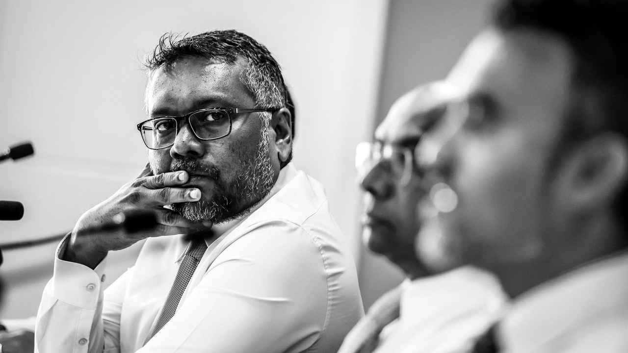 Fayyaz Ismail at an MDP Press Briefing