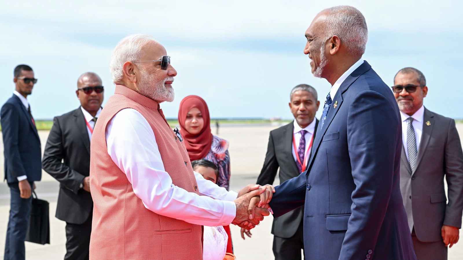 Maldives secures a rollover of its US$311 million rupee swap with India