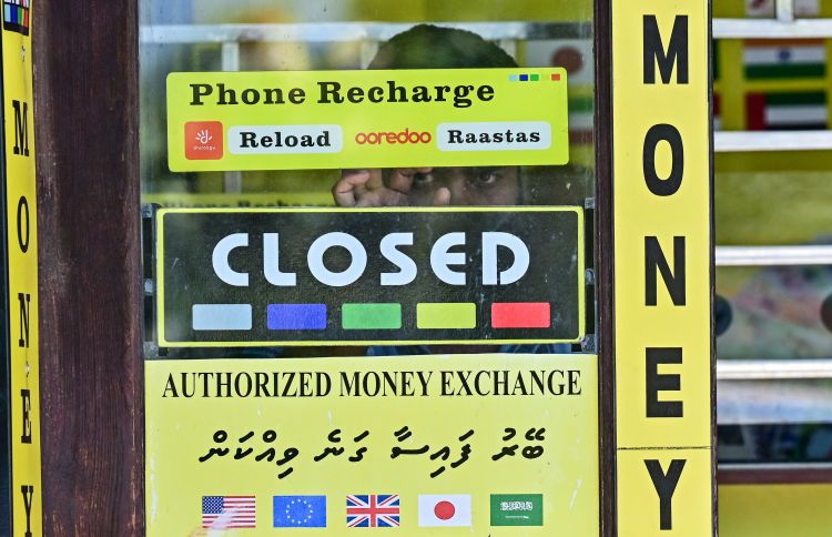 A closed money exchange outlet