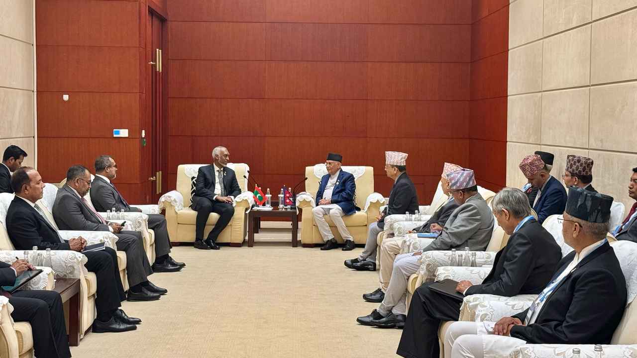 No lead image selected.