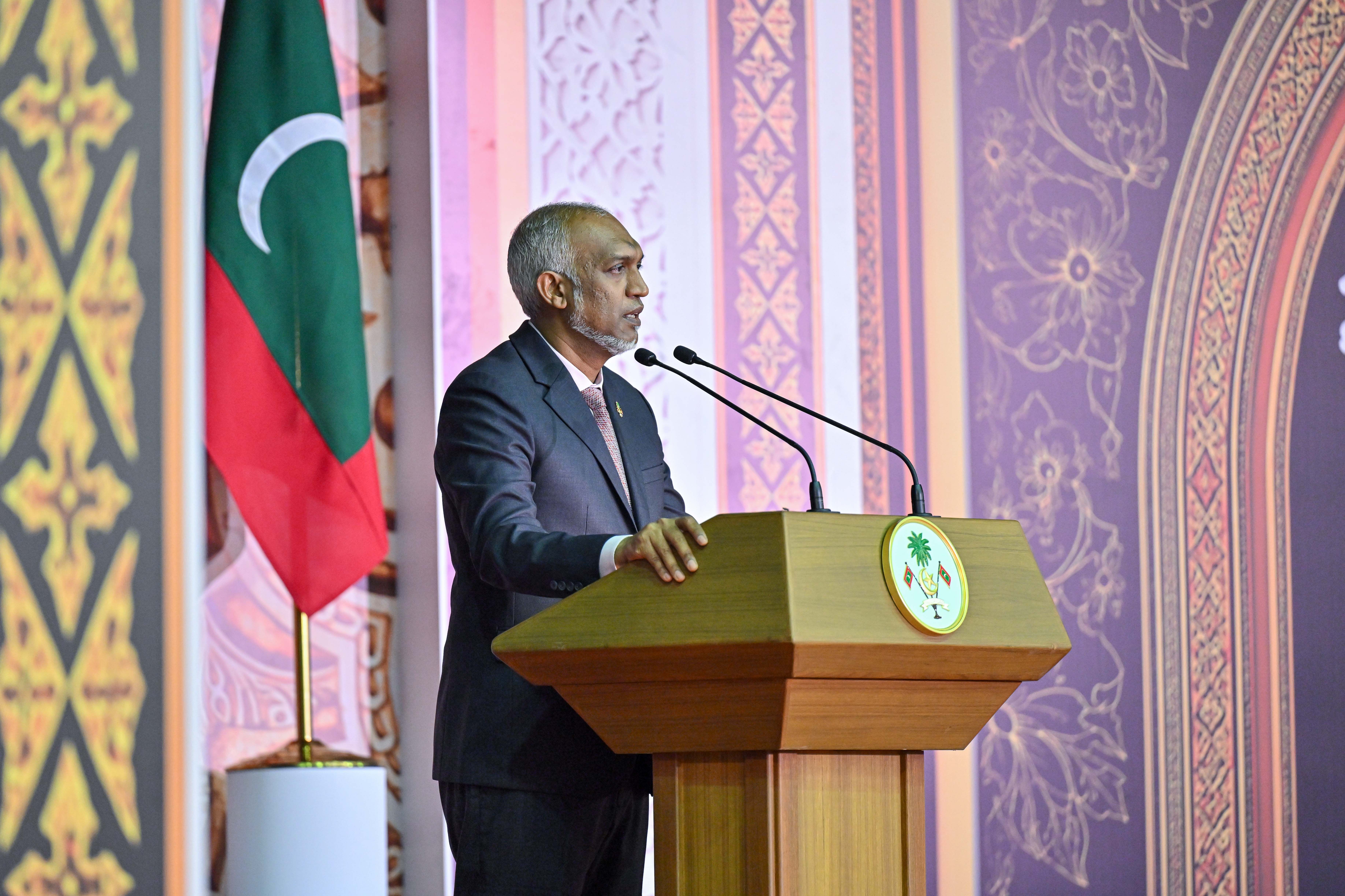 President and First Lady attend official ceremony commemorating the 61st Independence Day