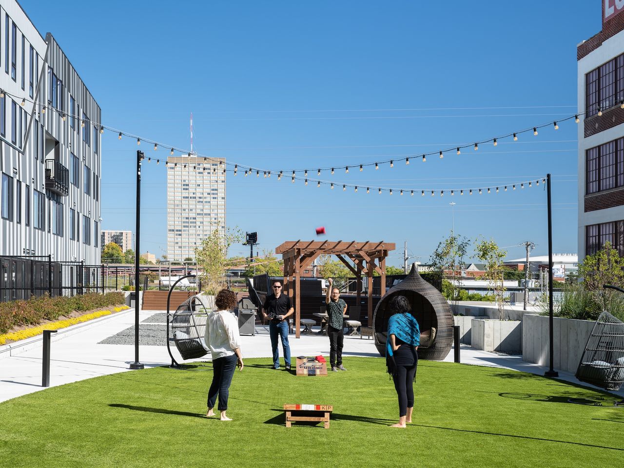 Steelcote Flats — St Louis amenitydeck
