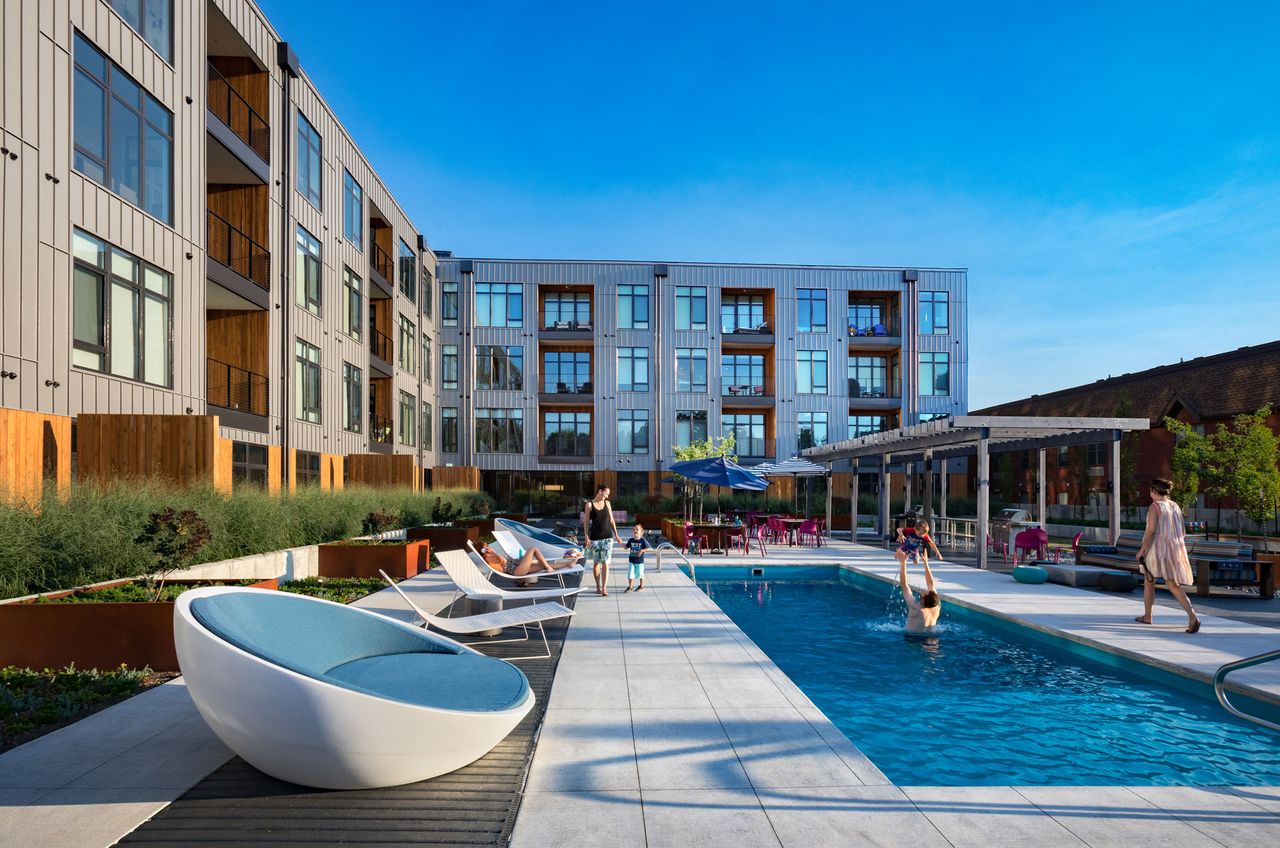 4101 Laclede — Lots St Louis Missouri Amenity Deck Exterior
