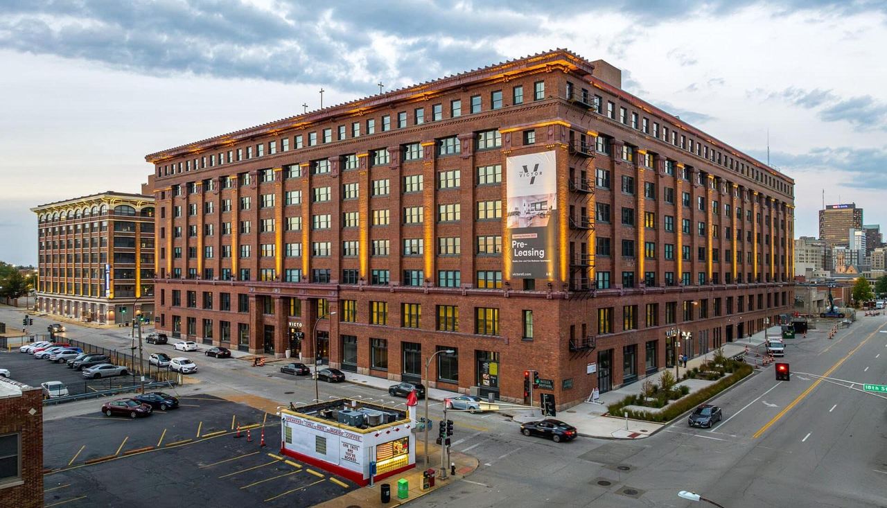 The Victor stands as a testament to architectural preservation and innovation. The renovated concrete and masonry structure highlights the historic elements of the Butler Brothers Building, celebrating its storied past while transforming it for modern living in the heart of St. Louis.