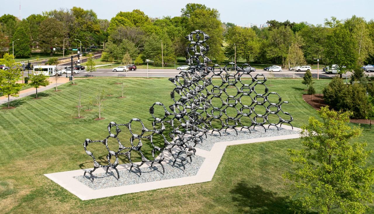 Photograph of tire sculpture located on washington university campus in st louis missouri, public art by arbolope studio.