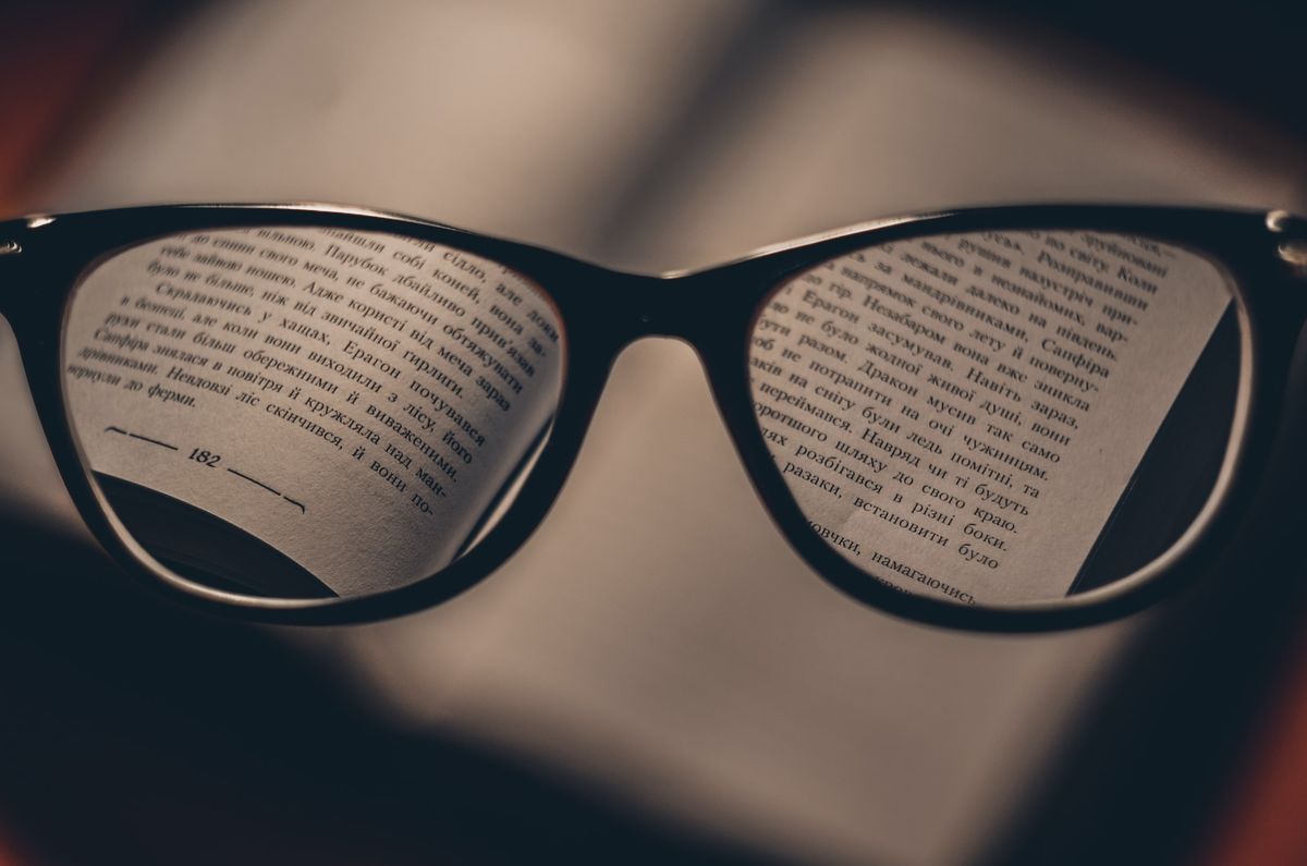 A Linguagem enquanto mecanismo de enfraquecimento cultural e dominação em Saúde Global