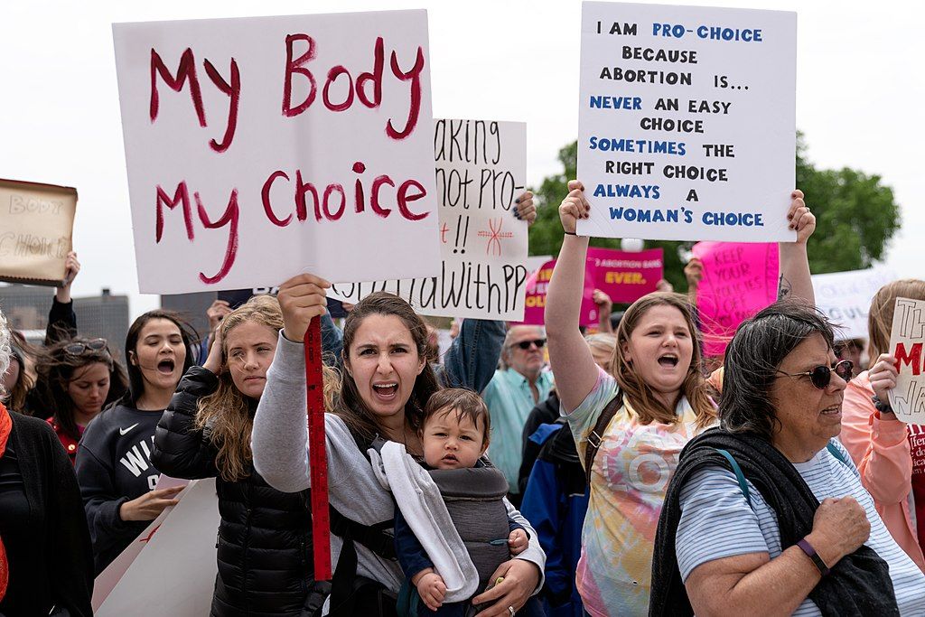 Aborto legalizado é questão de saúde pública