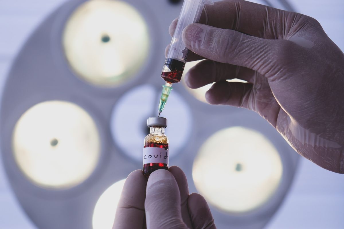 Pandemia causa grande escassez de medicamento que trata artrite reumatóide e Covid-19 grave
