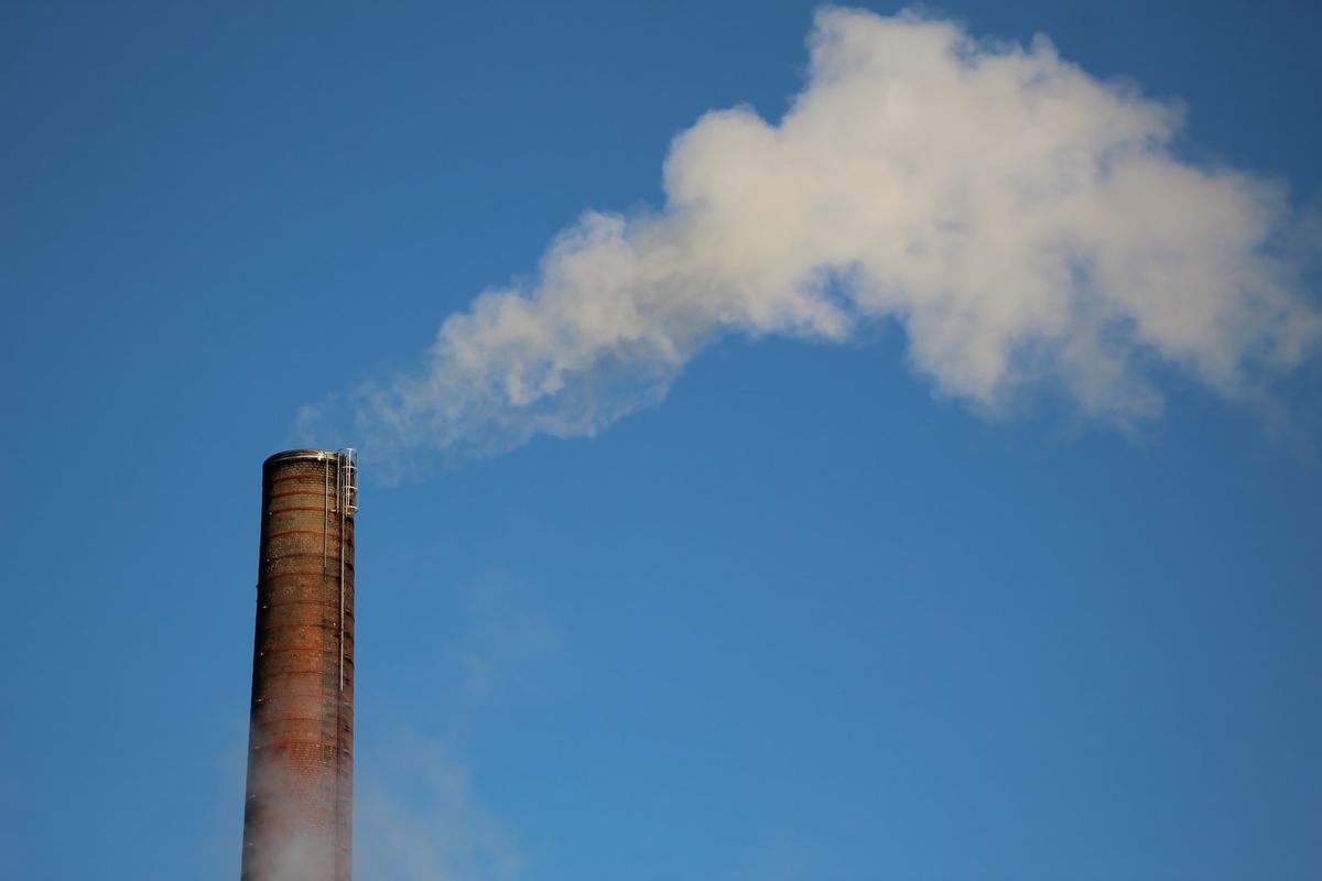 More Than 40 Nations Pledge to Cut Emissions From Their Health Industries