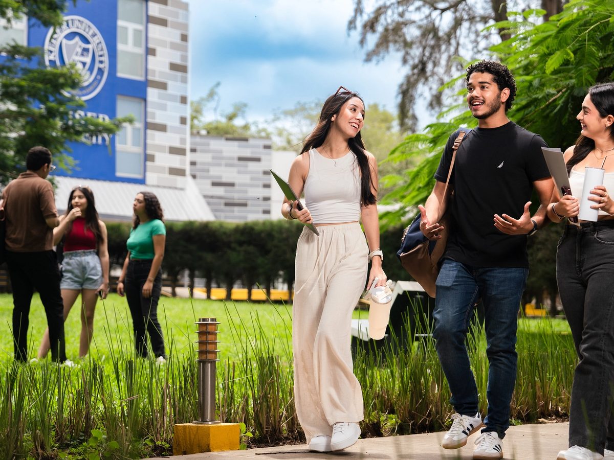 Keiser University - Fotografía Comercial 7