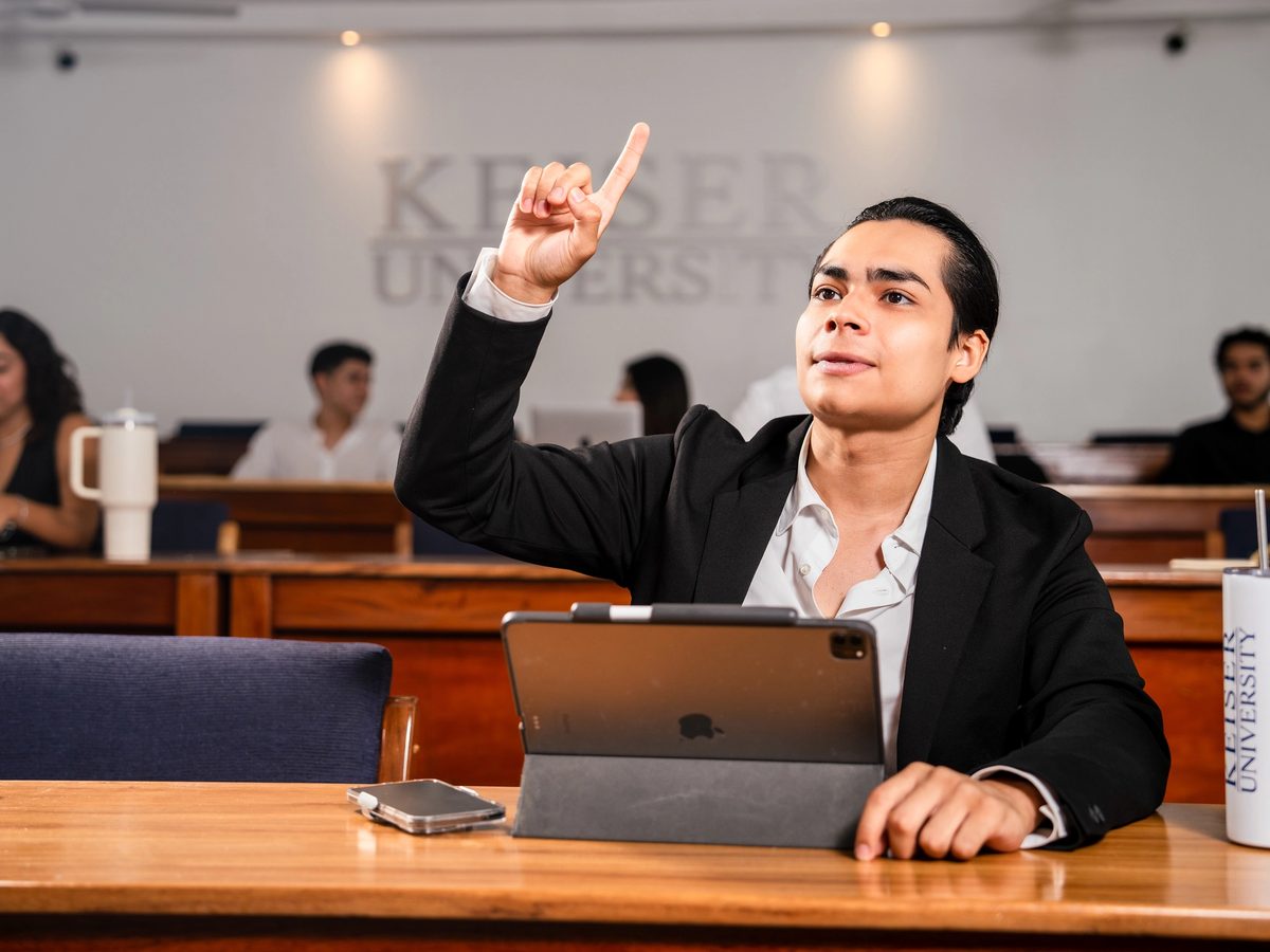 Keiser University - Fotografía Comercial 5