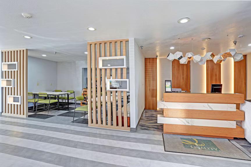 PIEI Interior - 2