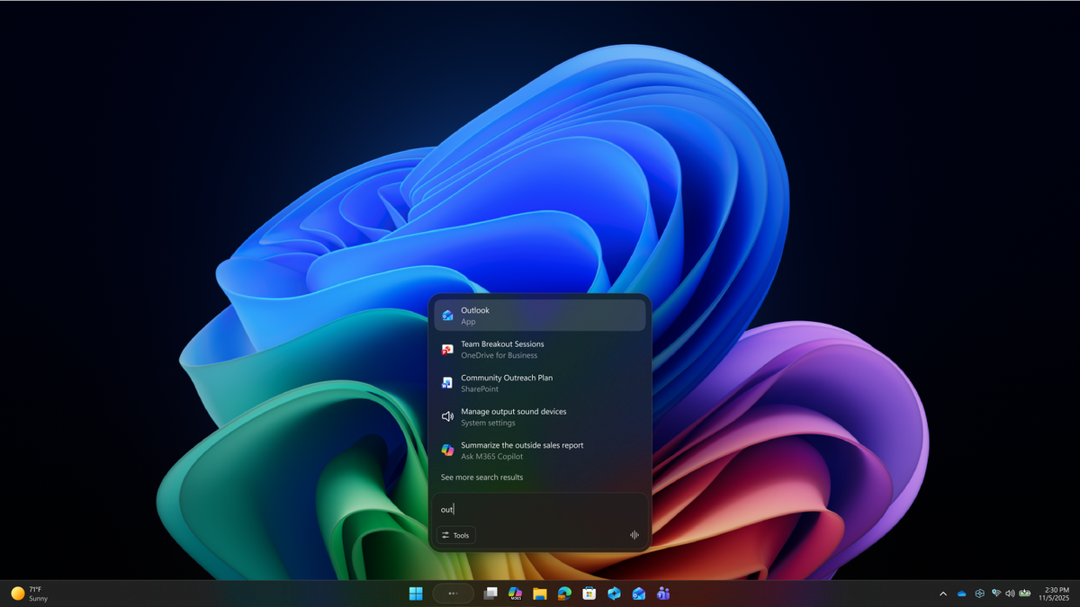 Windows desktop with the Microsoft 365 Copilot quick window opened via the Copilot key shortcut.