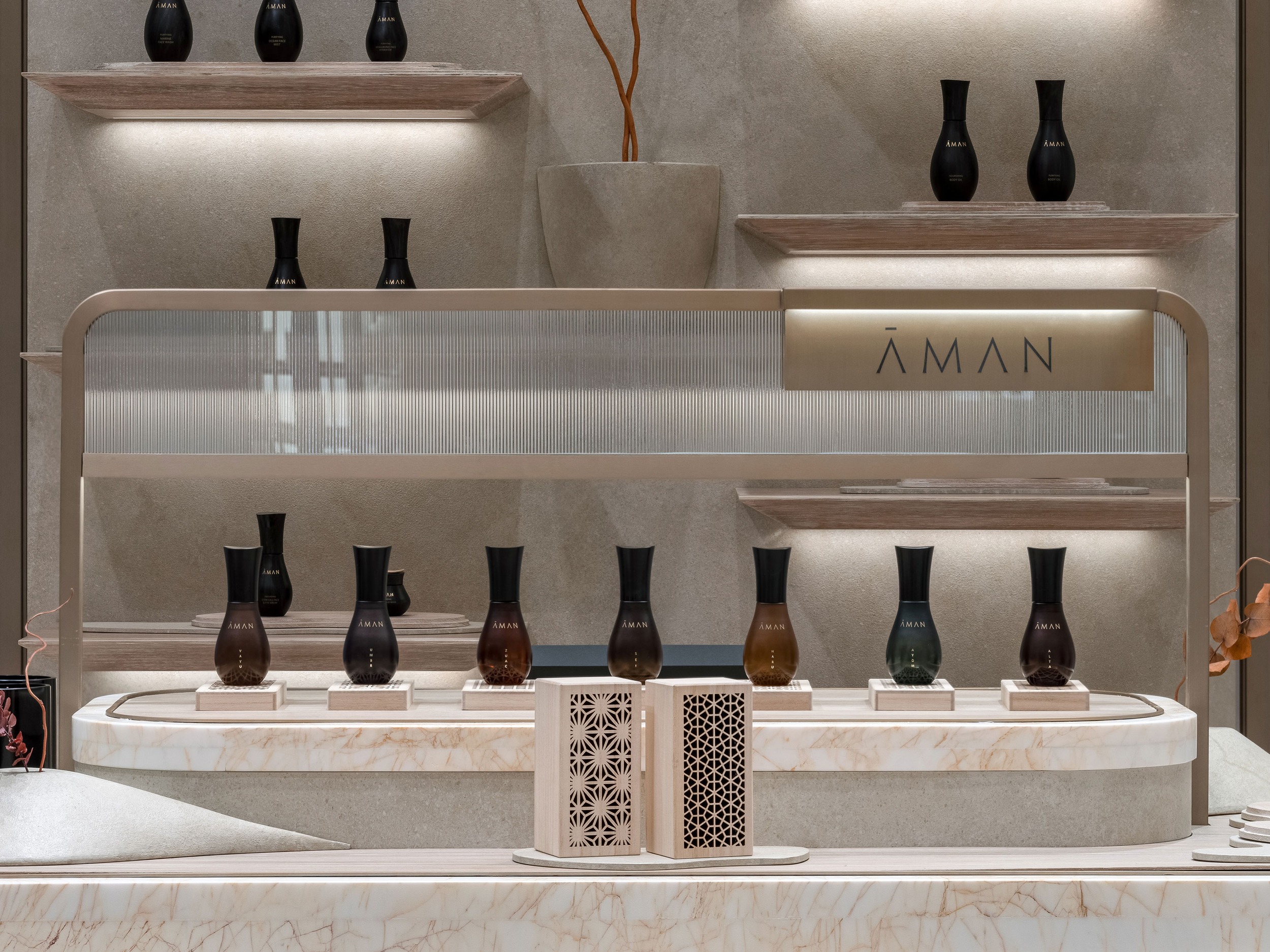 Aman Fine Fragrances: Collection on display