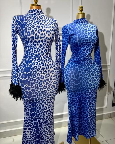 Animal print in blue